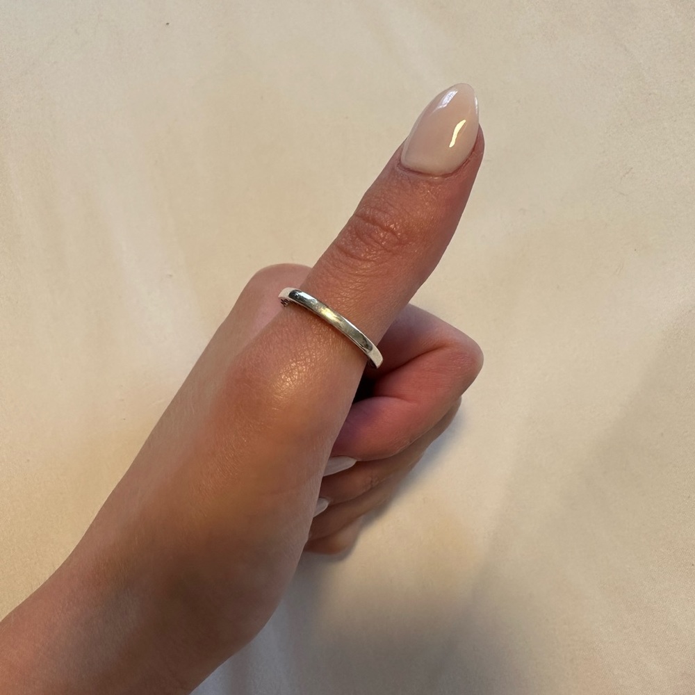 Pandora sterling silver hearts ring. Size 6.